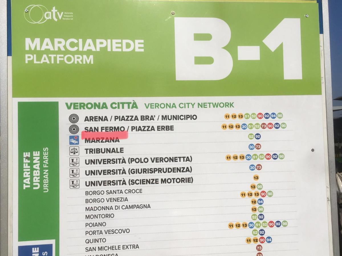A Due Passi Da Giulietta-Casa Capuleti Apartment Verona Luaran gambar